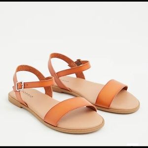 Torrid sandals NWT